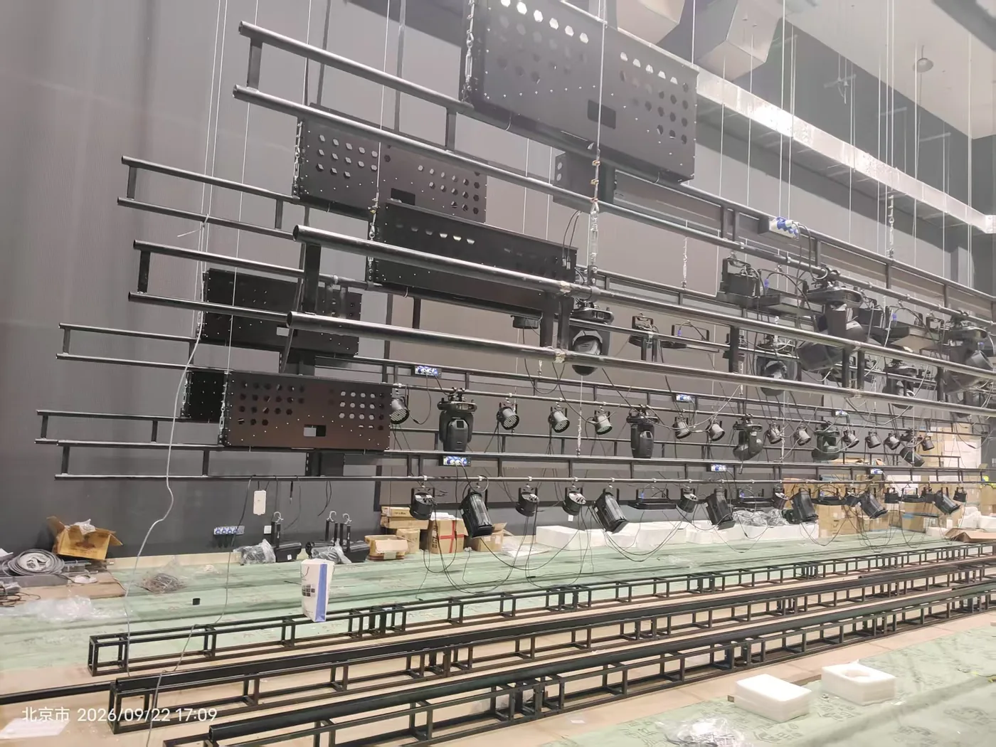 Truss Batten thumbnail 3
