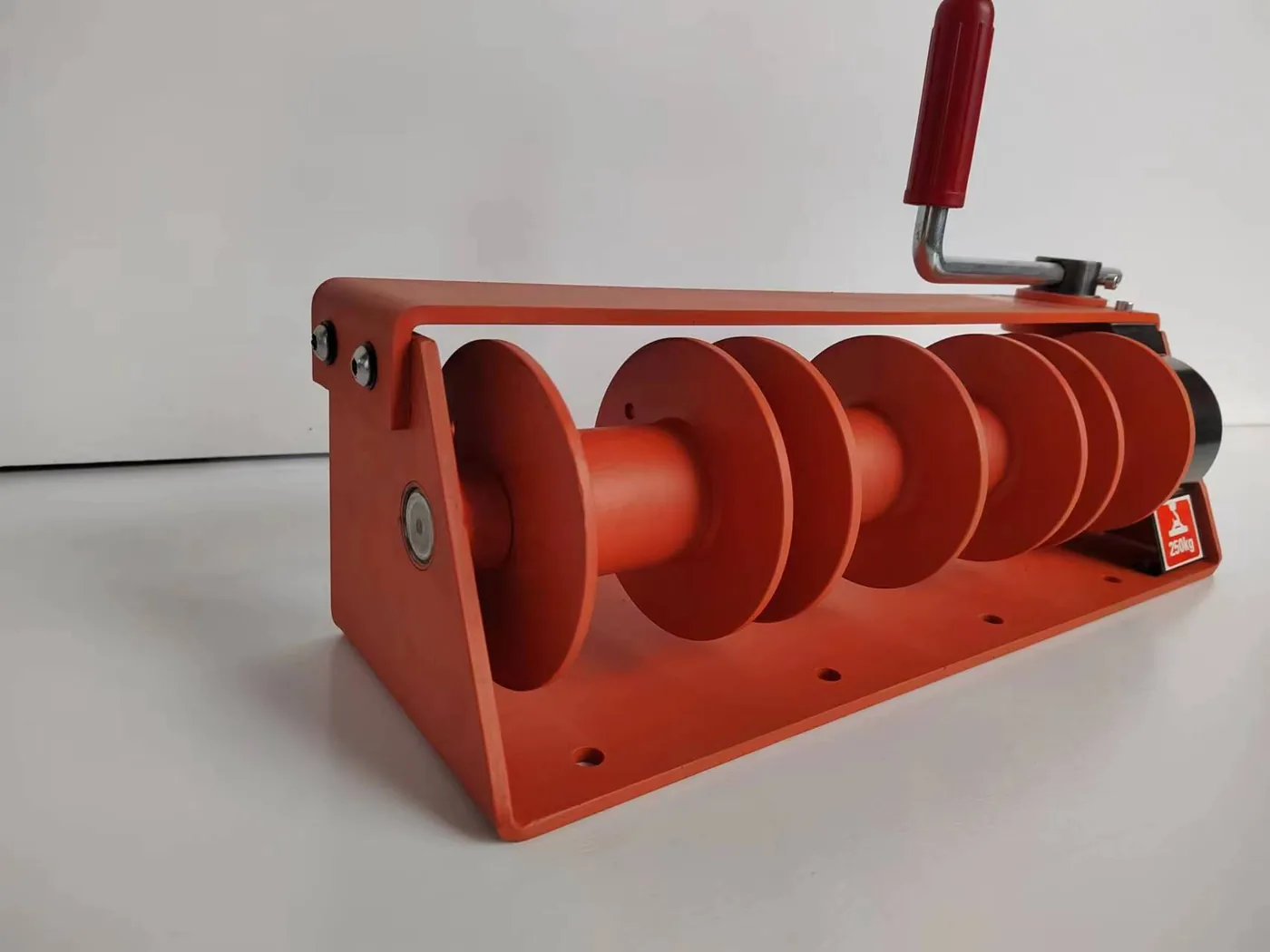 Light-Duty Manual Hand Winch - 1